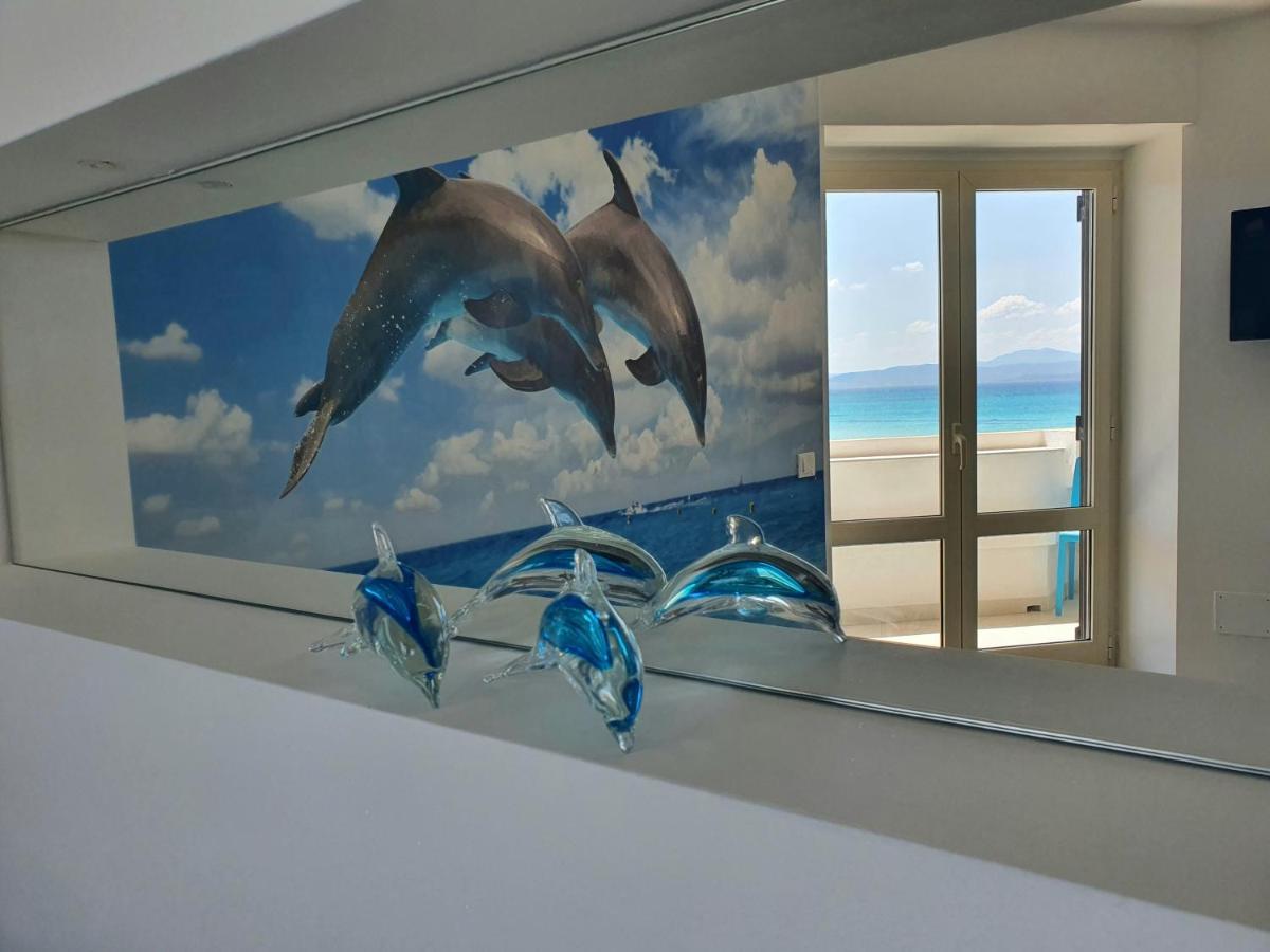 Appartamento Delfino Azzurro Golfo Aranci Exterior foto